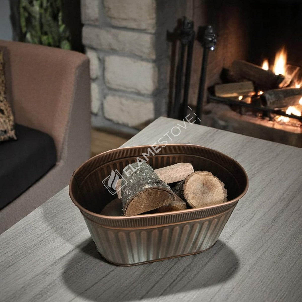Dayanıklı Bakır Sallanır Kulplu Odun Kovası: Şık ve Fonksiyonel Şömine Kovası