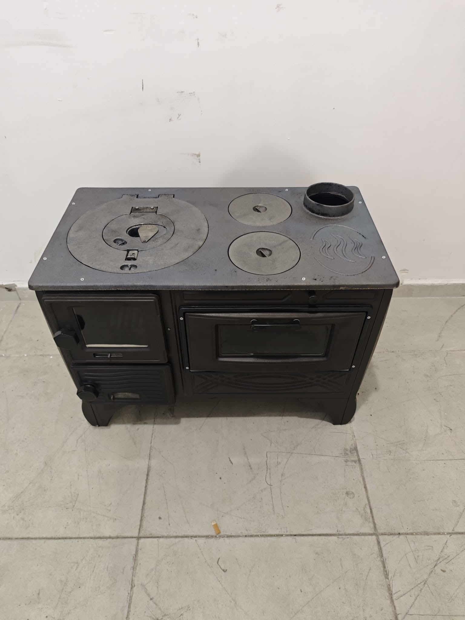 FS-315 | 40'LIK DÖKÜM KUZİNE SOBA |