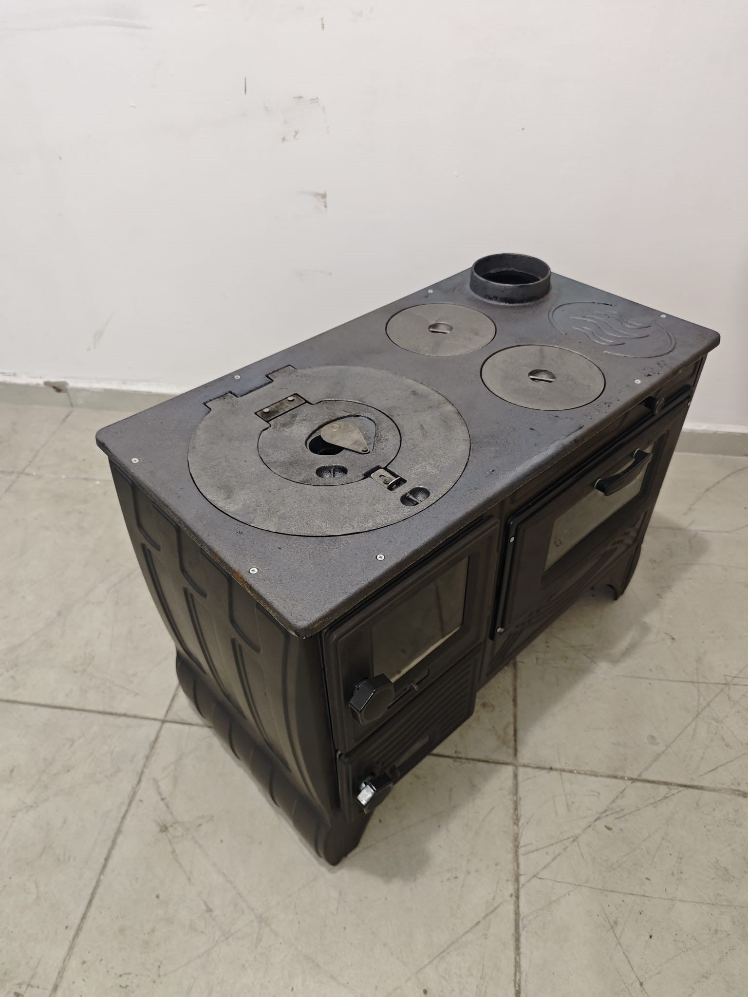 FS-315 | 40'LIK DÖKÜM KUZİNE SOBA |
