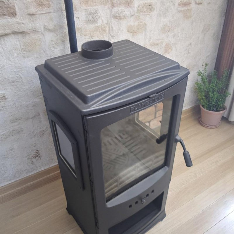 Flame Stove Lodi A++ Çift Yanmalı Çelik Emaye Soba, Döküm İç Hazneli Odunluklu, 5 kW