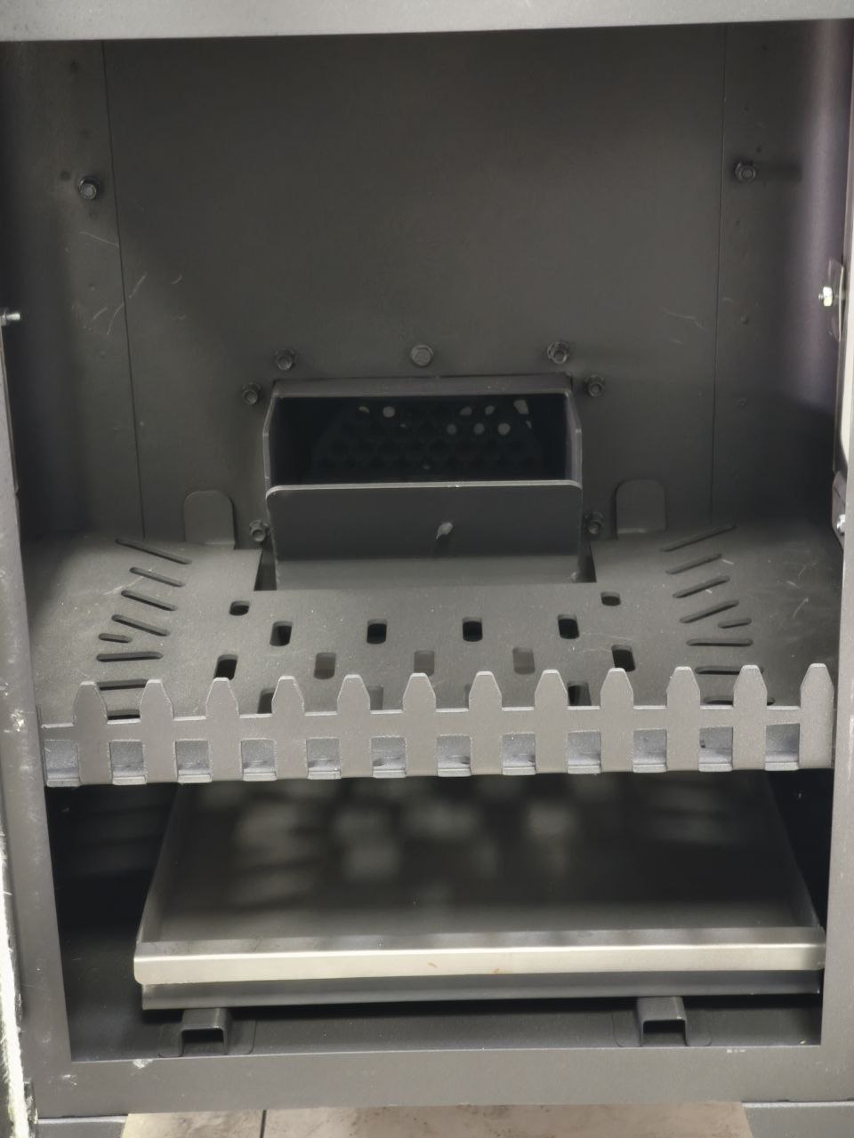 FS-224 Flame Stove Pelletmix Lüks Gurme: Çok Yakıtlı 3 Camlı Kuzineli Soba