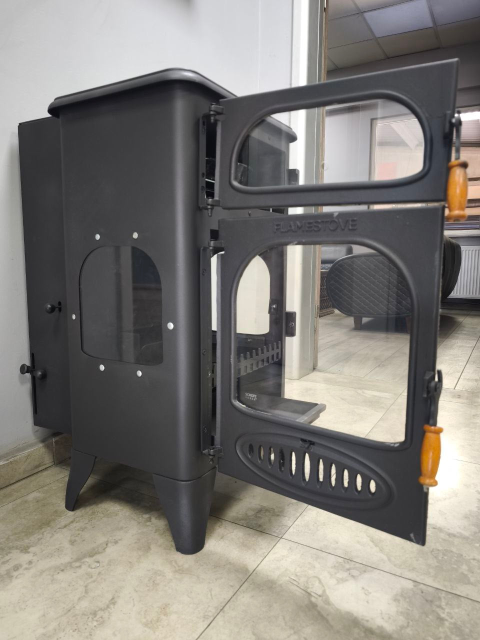 FS-224 Flame Stove Pelletmix Lüks Gurme: Çok Yakıtlı 3 Camlı Kuzineli Soba