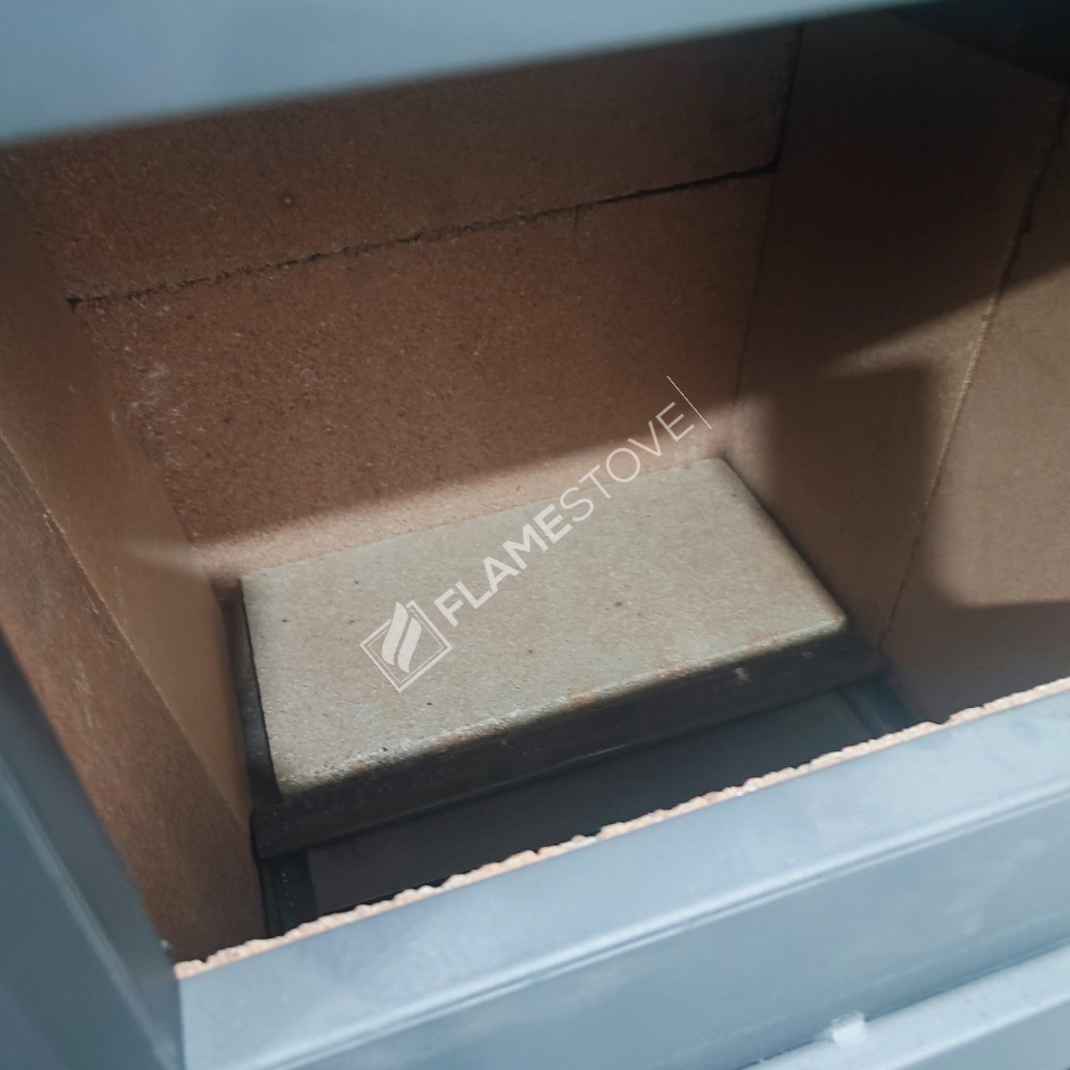 Flame Stove S3 Çelik Fırınlı Soba: Ateş Tuğlalı, Maşa, Odunluk Seti