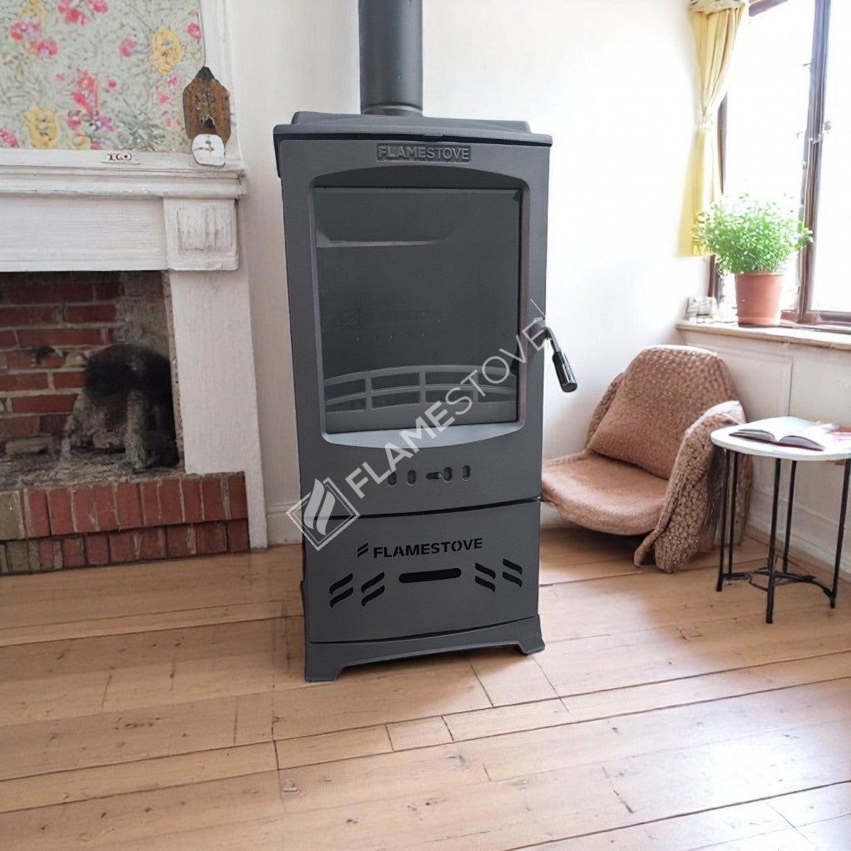 Flame Stove Lodi A++ Çift Yanmalı Çelik Emaye Soba, Döküm İç Hazneli Odunluklu, 5 kW