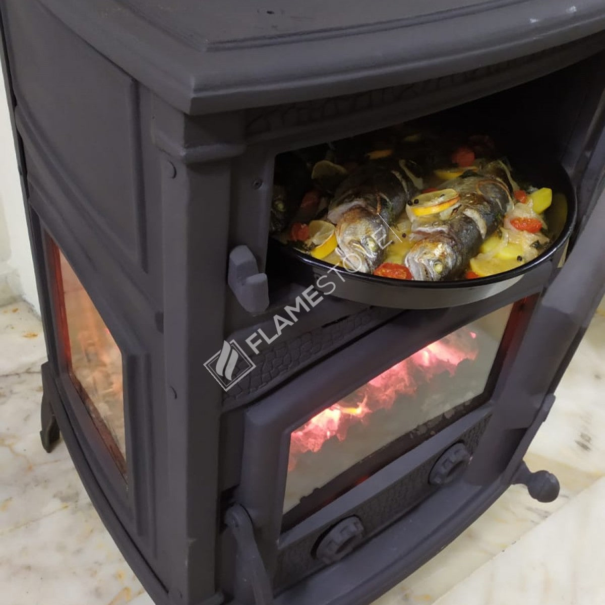 Sirius Maxi Fırınlı 3 Camlı Döküm Soba: Yüksek Verimli Odun Kömür Sobası