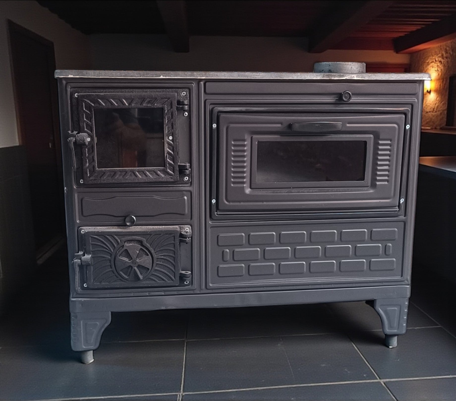 40'lık Kuzine Sac Soba Camlı