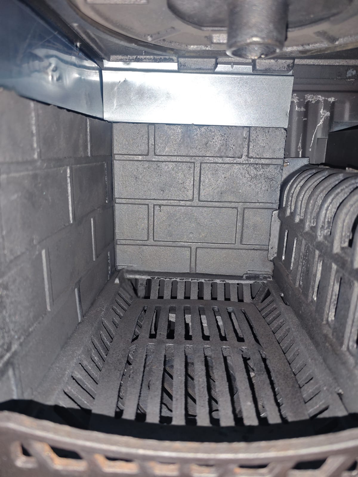 FS-316 - 40’lık Döküm Ayaklı Kuzine Soba | Fırınlı Emayeli Kuzine | Mat Siyah