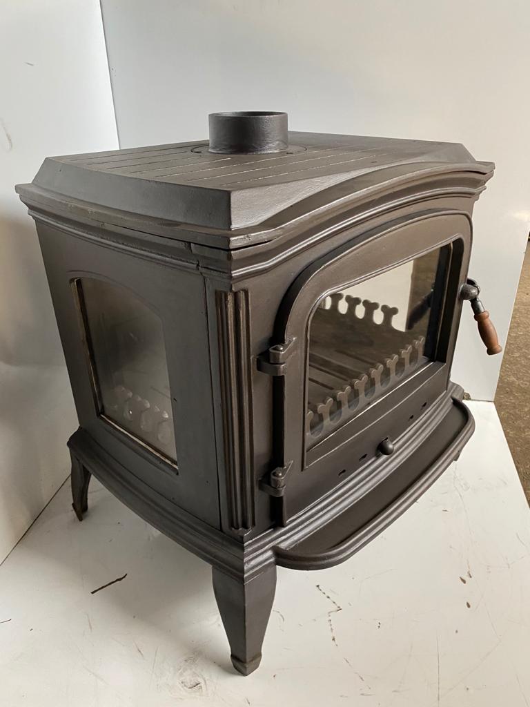 FS-032 Flame Stove Altara Lux Döküm Soba: Yüksek Verimli, Estetik, Dayanıklı Odun Kömür Sobası