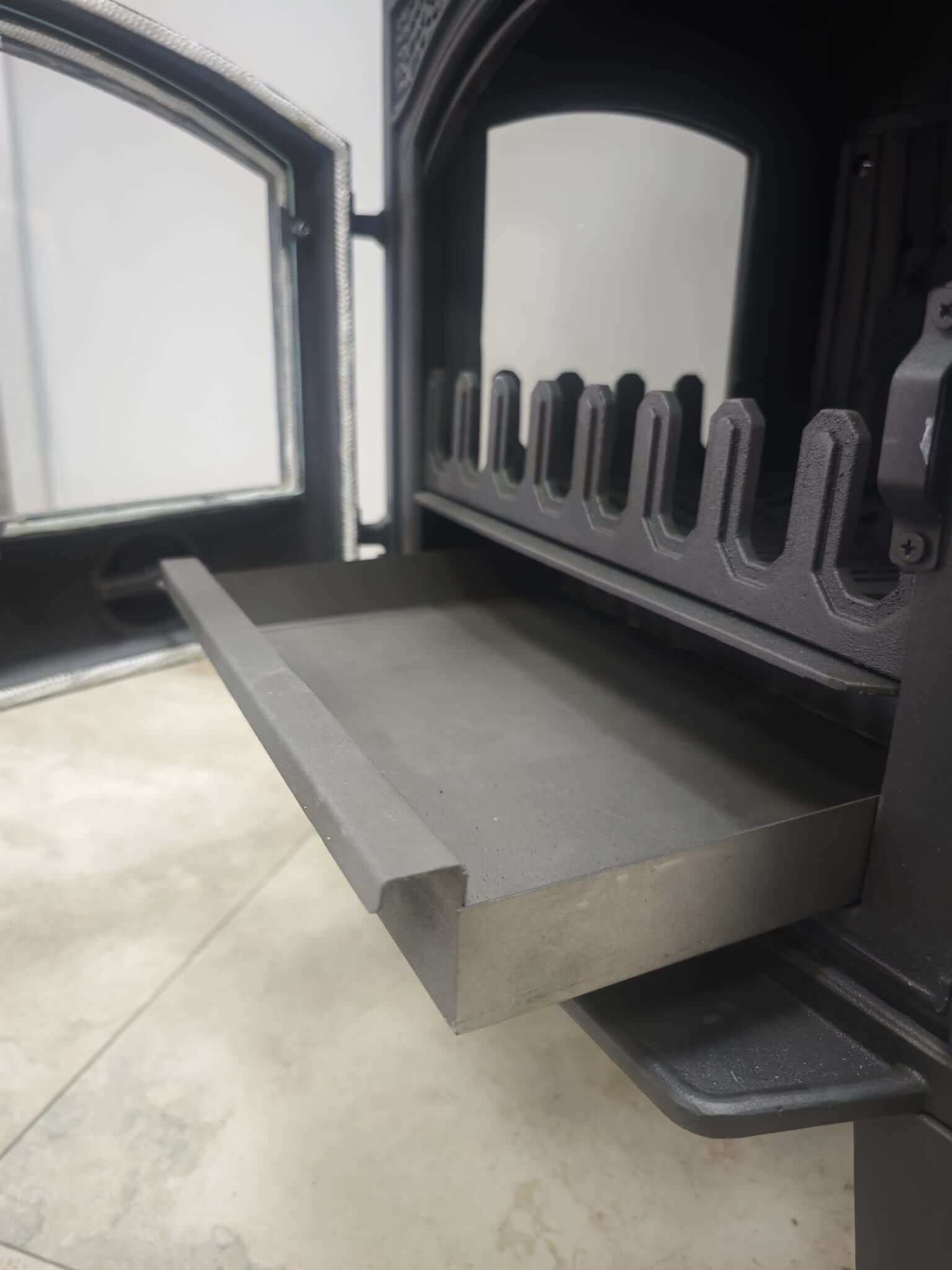  Fırınlı Döküm Soba Sirius Midi Yan Kapaklı –FS 71YK