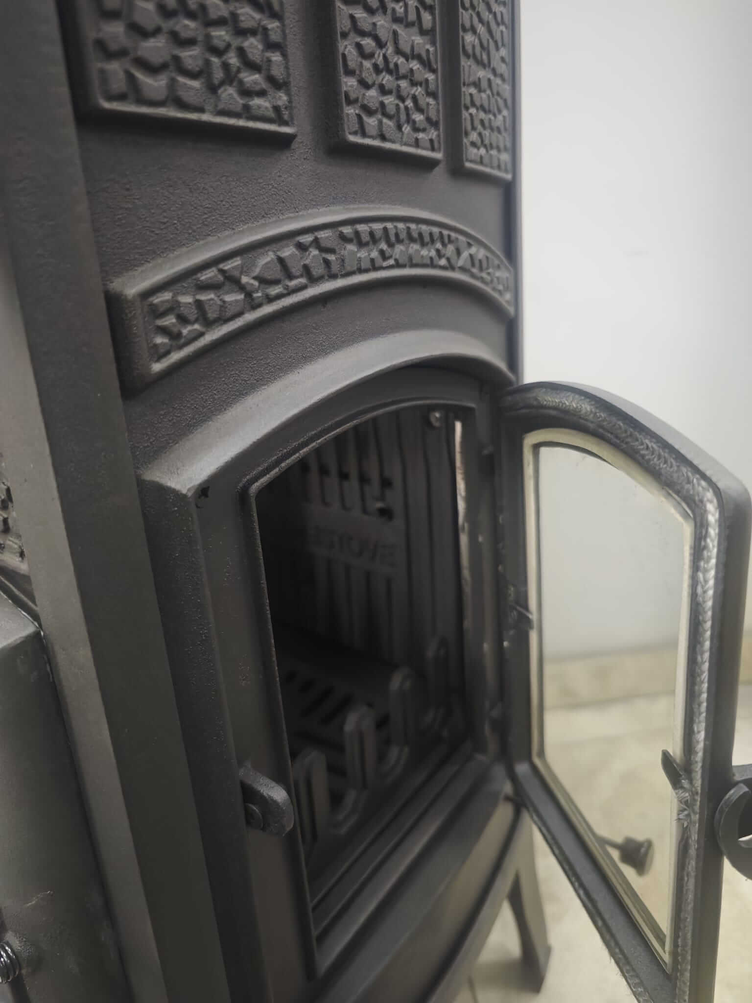  Fırınlı Döküm Soba Sirius Midi Yan Kapaklı –FS 71YK