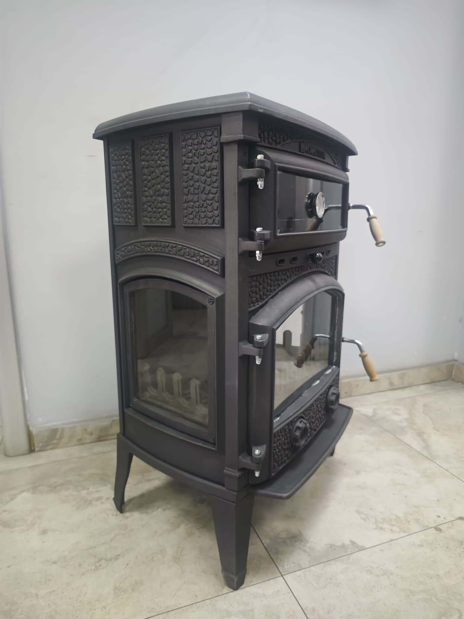  Fırınlı Döküm Soba Sirius Midi Yan Kapaklı –FS 71YK