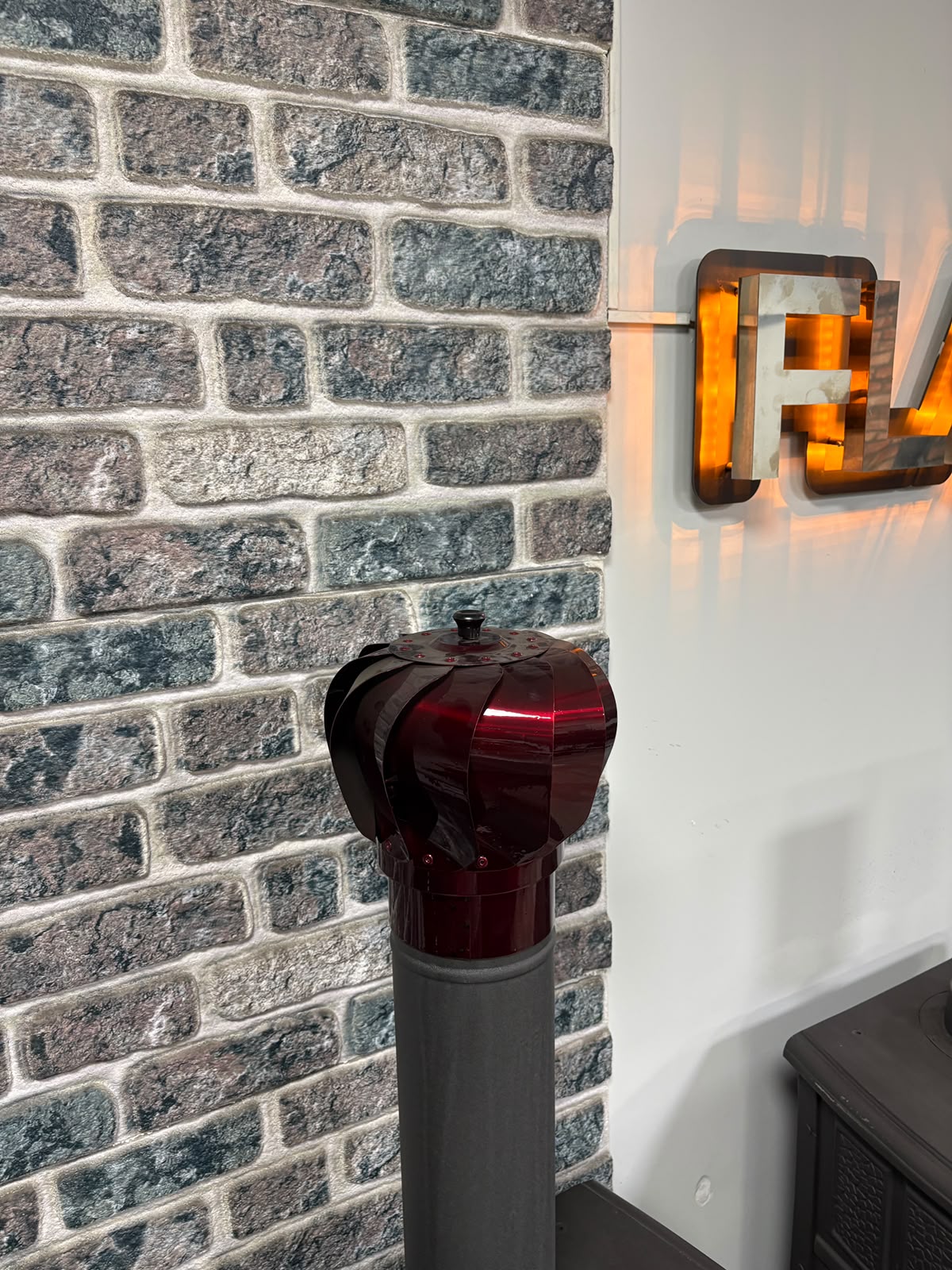 FS-131  Flame Stove Bilyalı Baca Üstü Döner Şapka Kırmızı