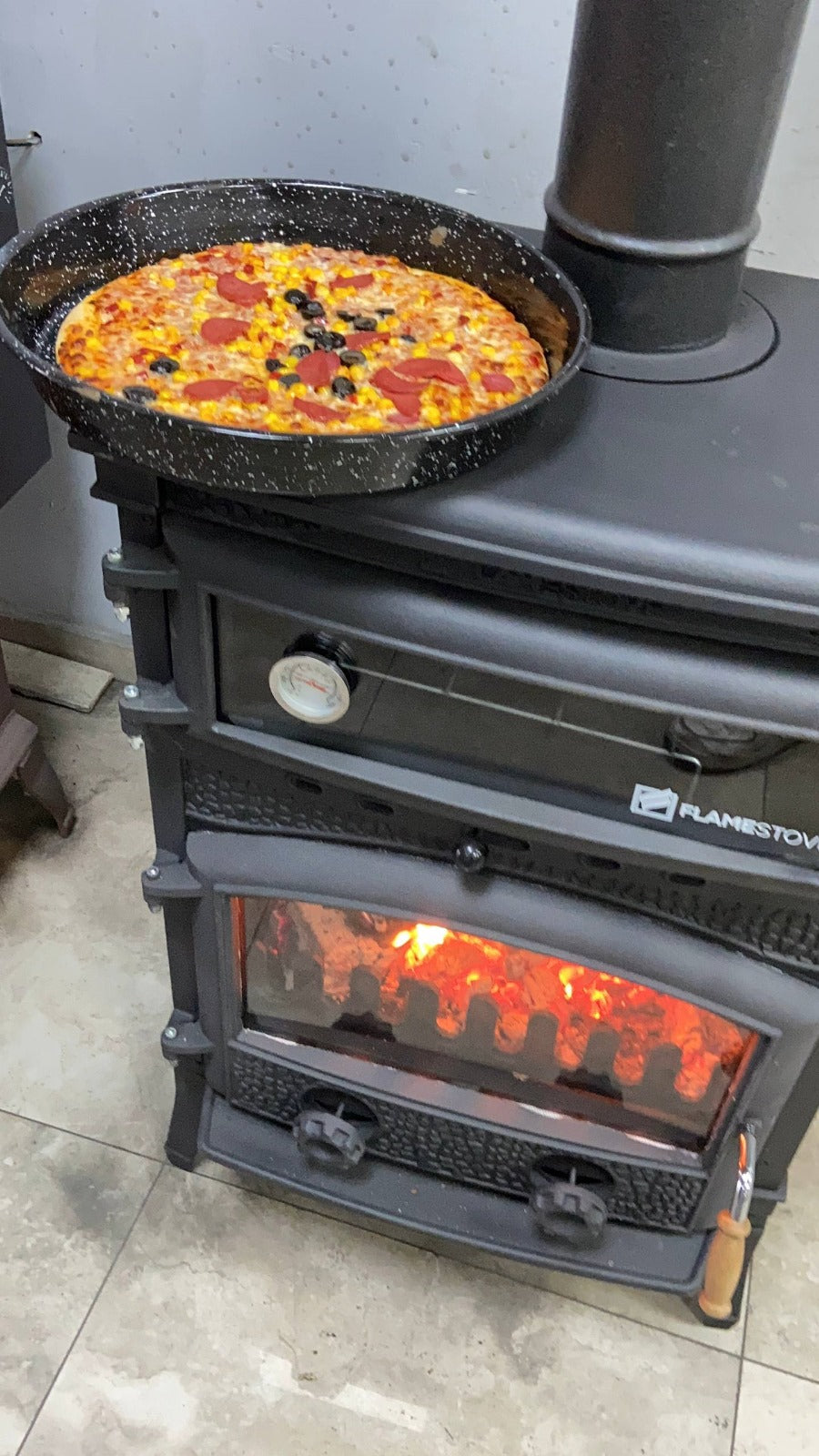 DEUS セミドライ　M ブラック 5m Fırınlı Döküm Soba Sirius Midi Yan Kapaklı –FS 71YK – FLAME STOVE