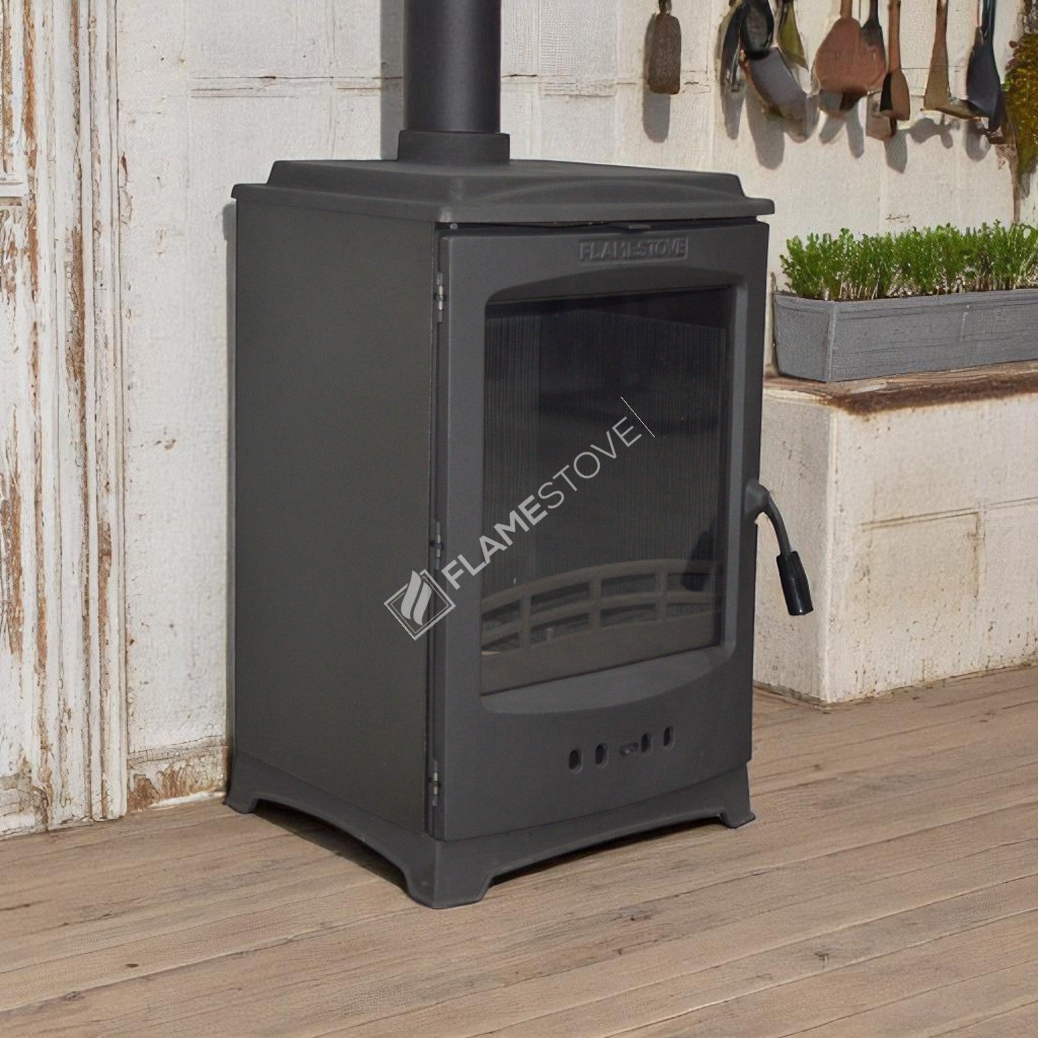 Flame Stove Lodi Klasik Şömine: Yüksek Verimli, Çift Yanmalı A Sınıfı Odun Kömür Sobası