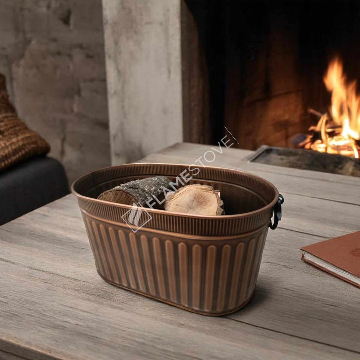Dayanıklı Bakır Sallanır Kulplu Odun Kovası: Şık ve Fonksiyonel Şömine Kovası