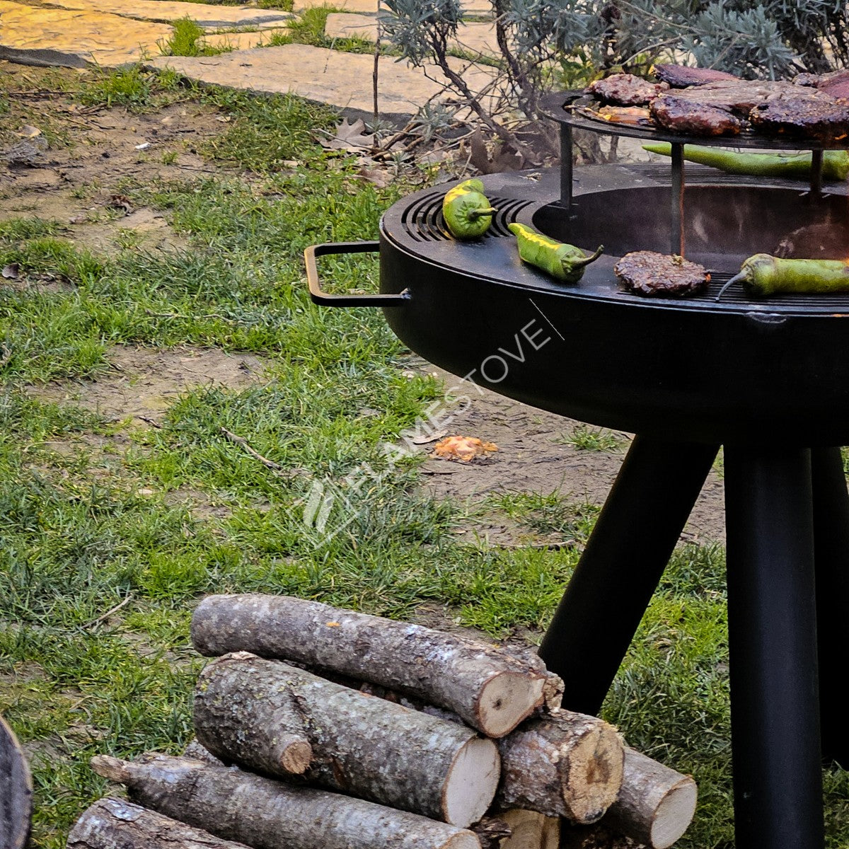 Flame Feast Açık Hava Ateş Çukuru: Barbekü Izgaralı, Derin Hazneli, Dayanıklı Sac
