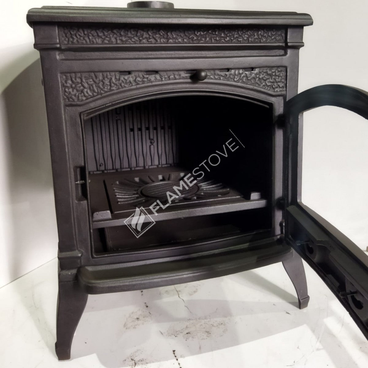 Flame Stove Sirius Star Yüksek Verimli Pik Döküm Odun Kömür Sobası